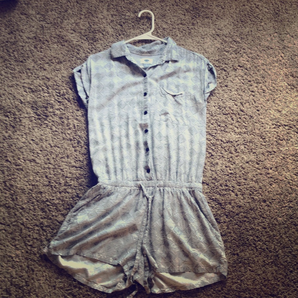 Short sleeve jumper with shorts (includes pockets)